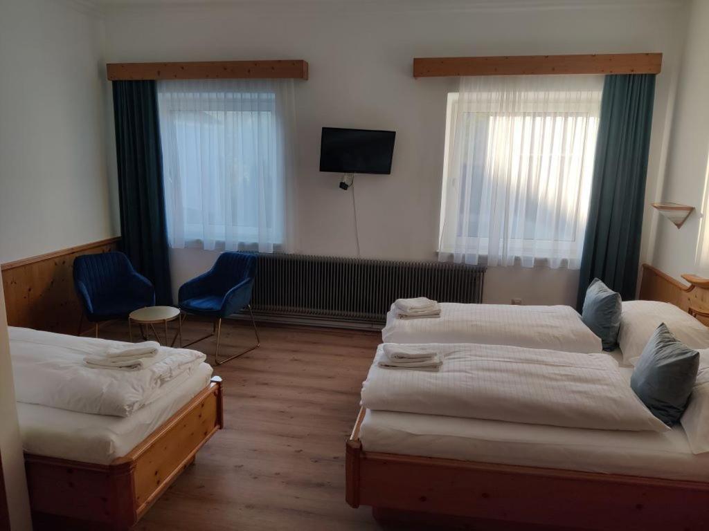 Neuhof Otel Neuhofen an der Ybbs Dış mekan fotoğraf